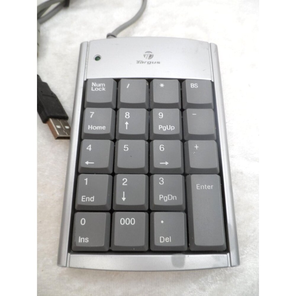 Targus Model PAUK10U Numeric Keypad Plug & Play 2 USB Ports - Picture 3 of 4